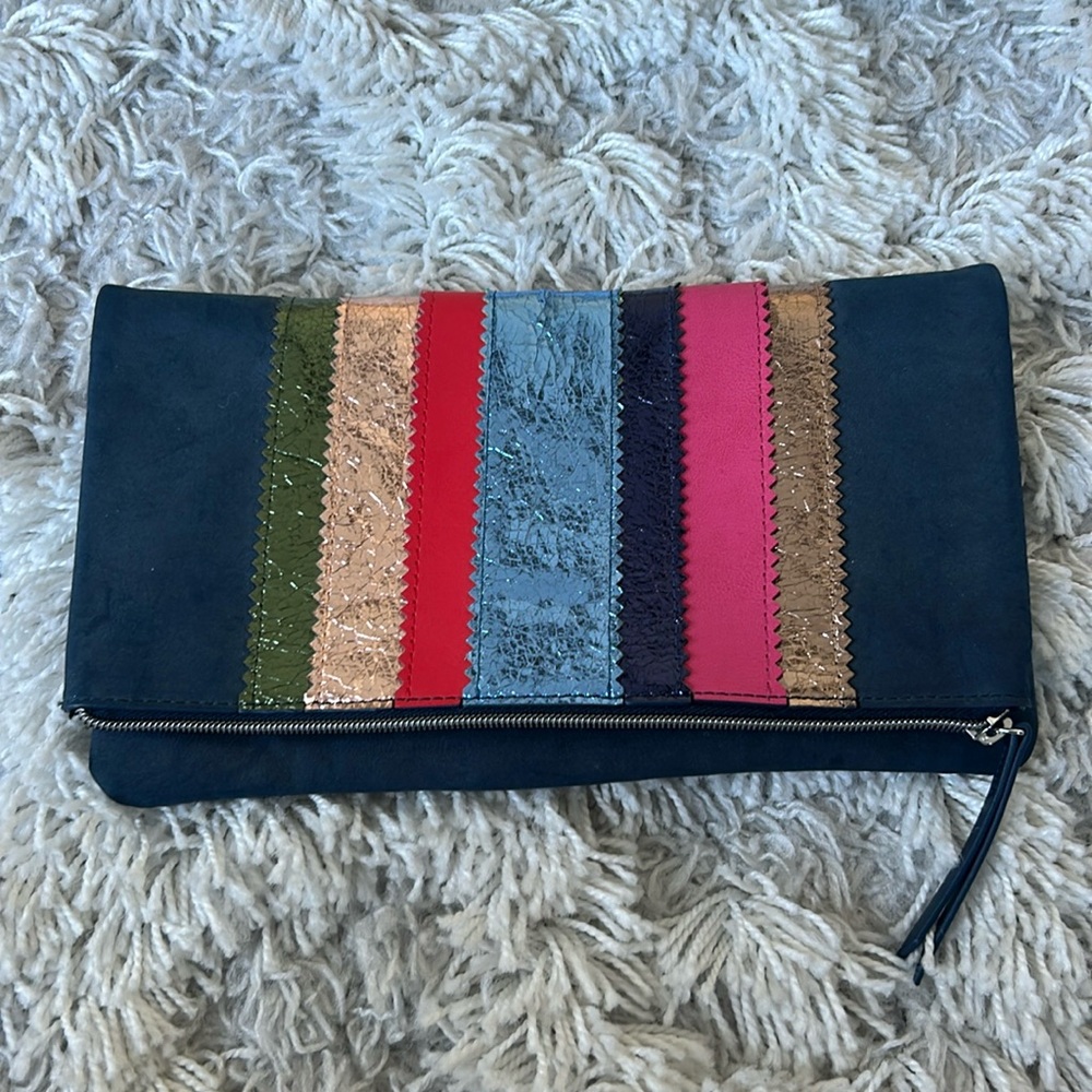 Cute clutch